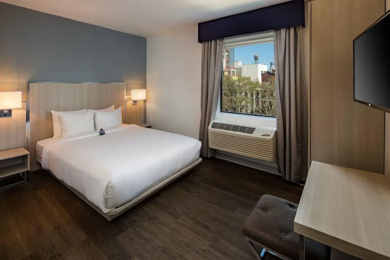 Hotel Gatsby Athen Exterior foto A typical room at the hotel