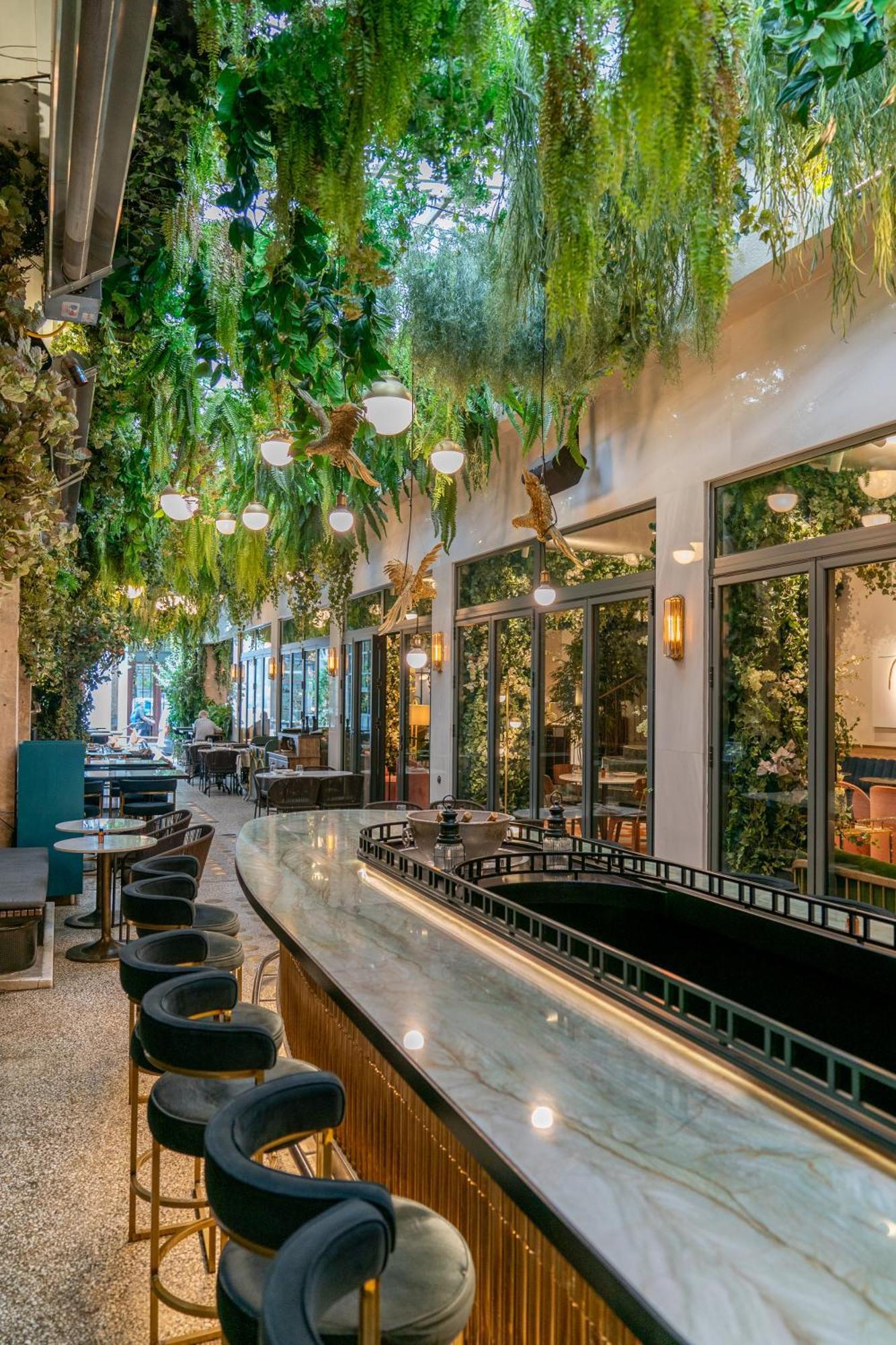 Hotel Gatsby Athen Exterior foto The interior of the restaurant